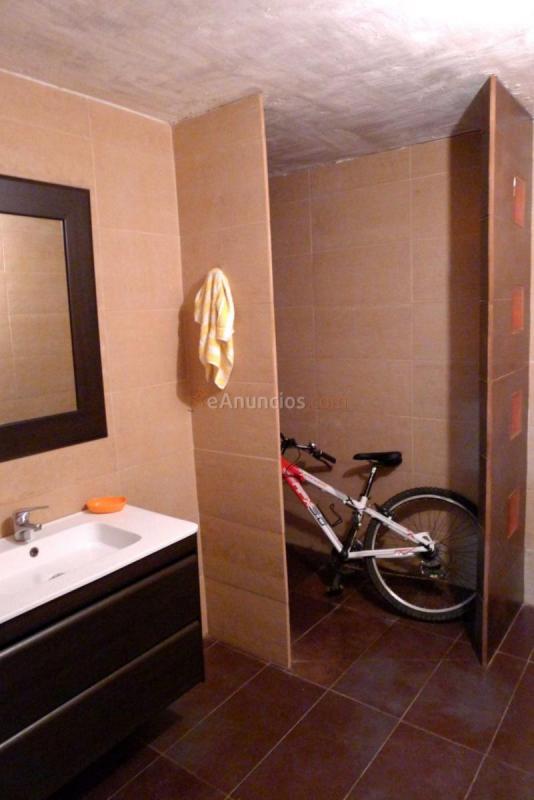 Local Comercial en alquiler en  Sierra de Aralar, Loiola-Martutene, Donostia-San Sebastián