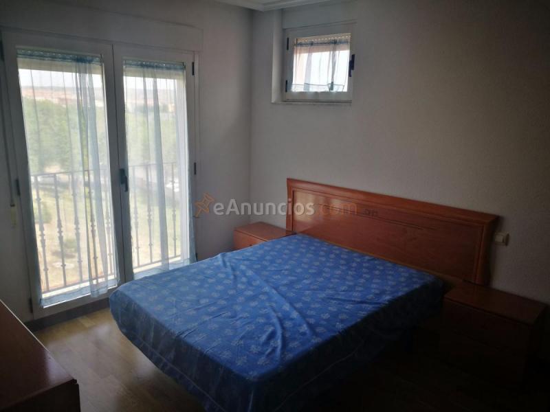 Apartamento en venta en Calle Madrigal de las Altas Torres, Santo Tomás, Ávila