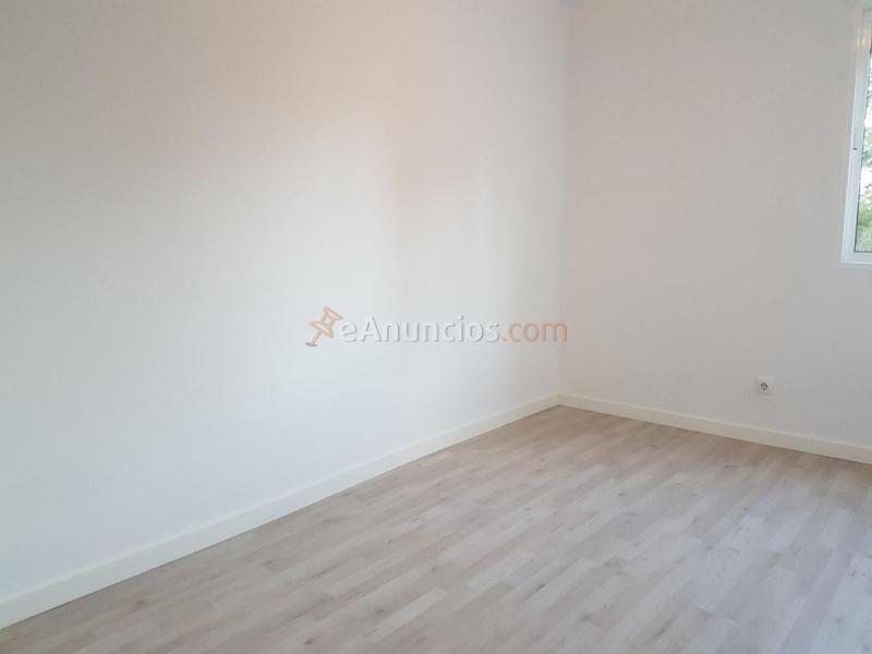 Apartamento en venta en Calle Pintor Pedro Camacho, Virgen del Remedio-Juan Xxiii, Alicante  Alacant