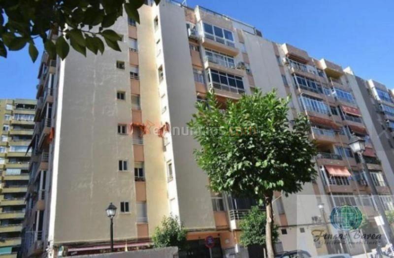 Apartamento en venta en  Los Boliches, Fuengirola