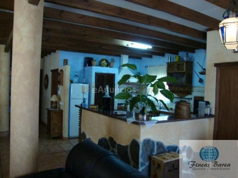 Adosado en venta en  Coin