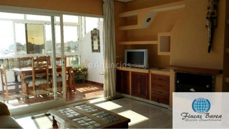 Apartamento en venta en  Los Pacos, Fuengirola
