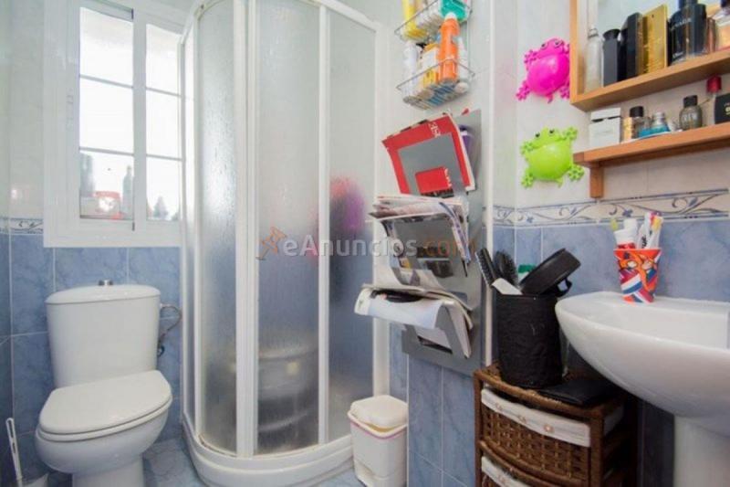 Casa en venta en  infantas, La Zubia