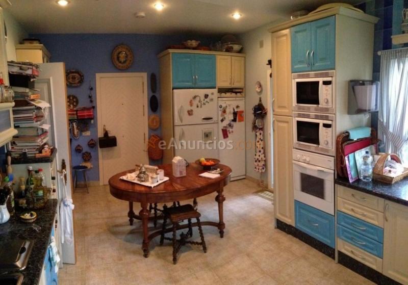 Apartamento en venta en  Avenida del Rhin, Benamara-Atalaya, Estepona