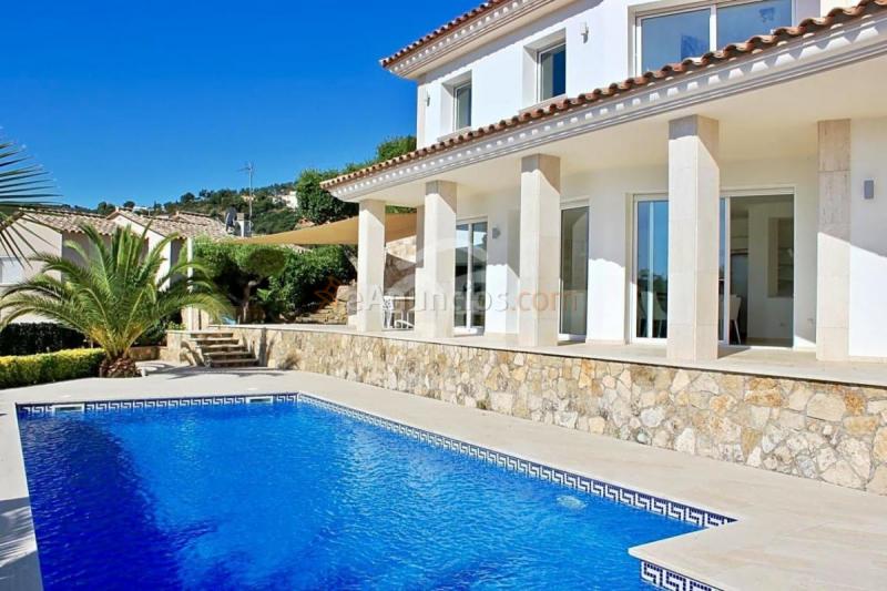 Adosado en venta en Calle del Garrofer, Mas Pere-Río de Oro, Calonge