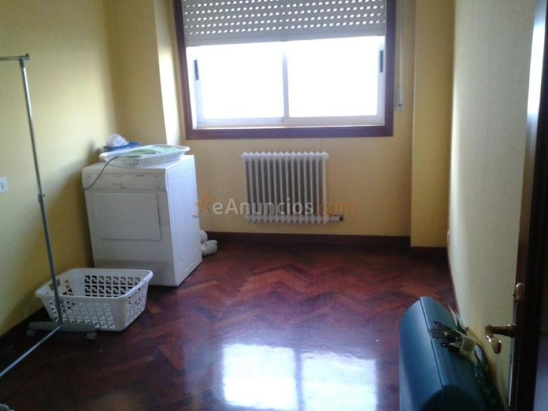 Apartamento en venta en  Rosalia de Castro, O Milladoiro, Ames