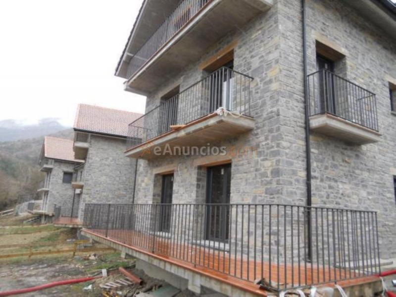 Casa en venta en Calle Única, Poblaciones norte, Jaca