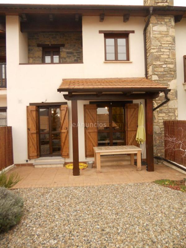 Casa en venta en Calle Fuendeplata, Poblaciones norte, Jaca