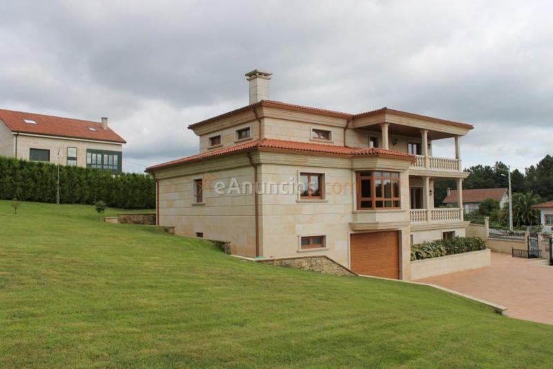 Adosado en venta en  Vedra