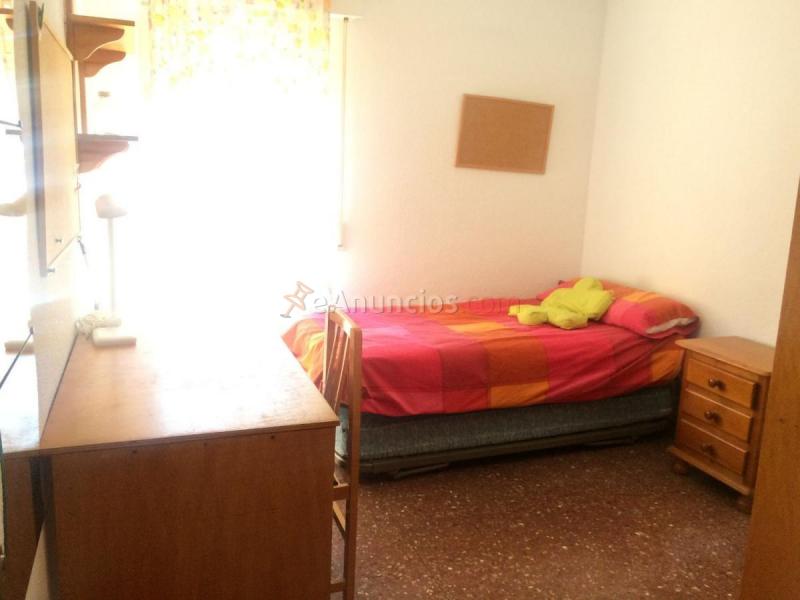 Apartamento en venta en Calle Rigoberta Menchú, Polig.Cartuja - Barriada la Paz, Granada