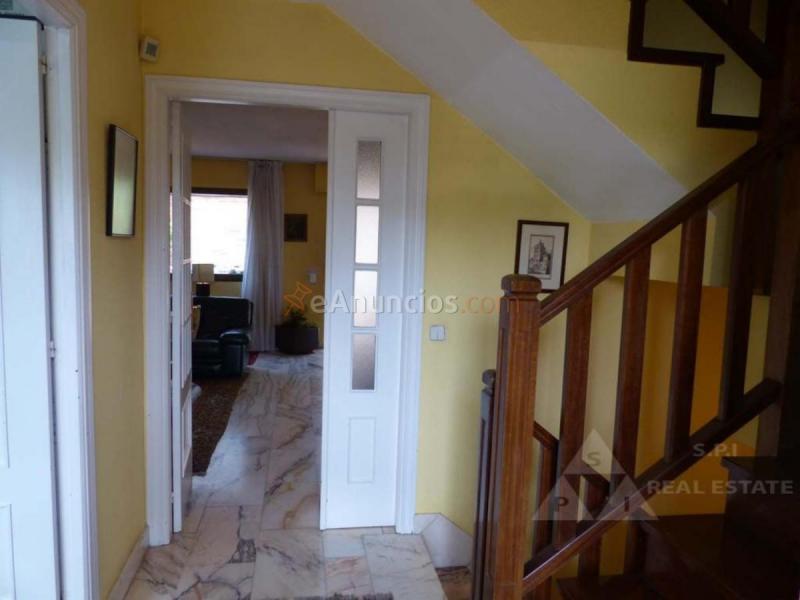 Casa en venta en  Ciudad Lineal, Madrid