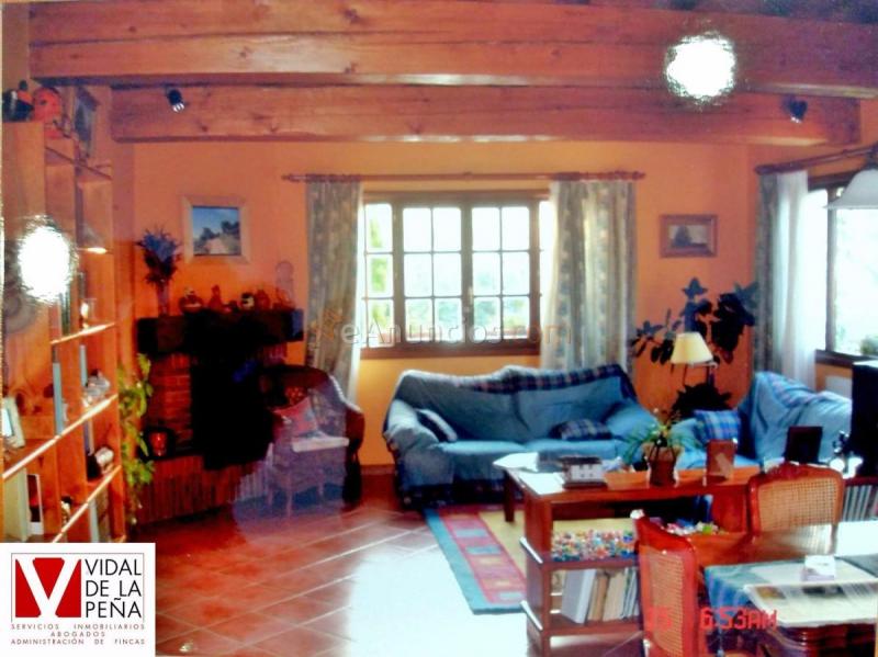 Adosado en venta en  AVENIDA, Santa Cruz de Bezana