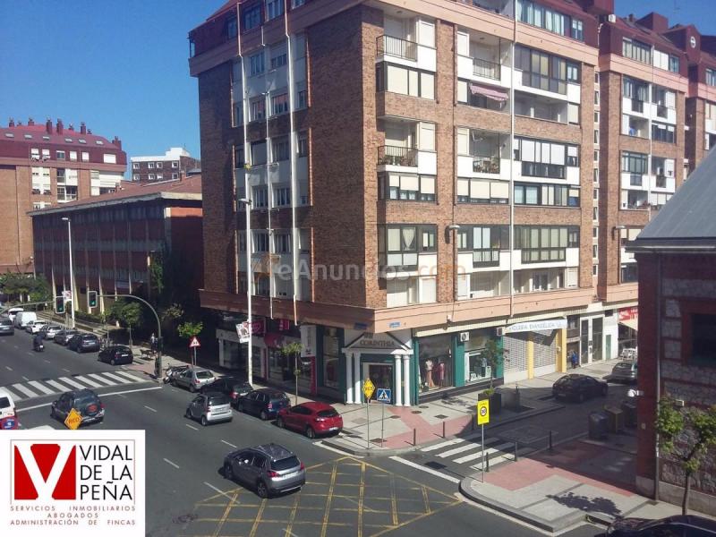 Apartamento en venta en Calle Ruiz Zorrilla, Castilla - Hermida, Santander