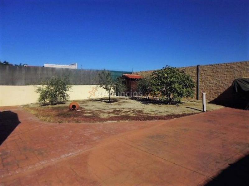 Adosado en venta en  Palomeque