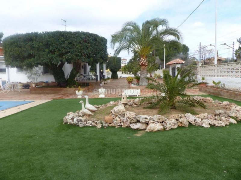 Adosado en venta en  Riba-Roja de Túria