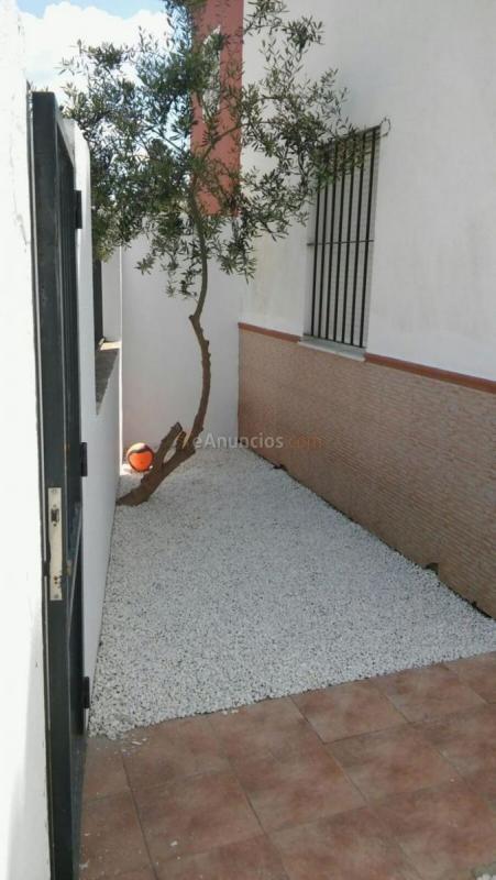 Casa en venta en  Albaida del Aljarafe