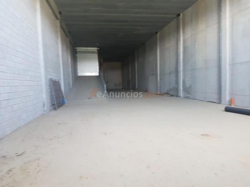 Edificio en alquiler en  POLONIA, San Lazaro - Meixonfrio, Santiago de Compostela