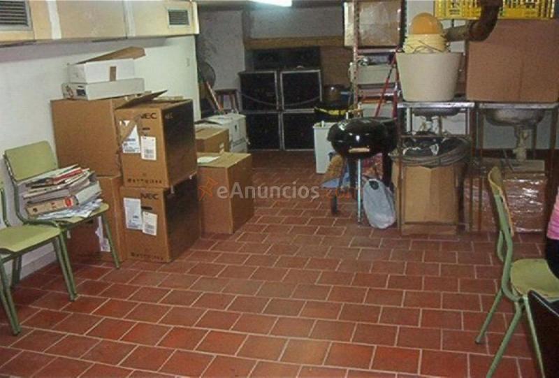 Local Comercial en venta en  Calle José de Canalejas, Bailén - Miraflores, Málaga