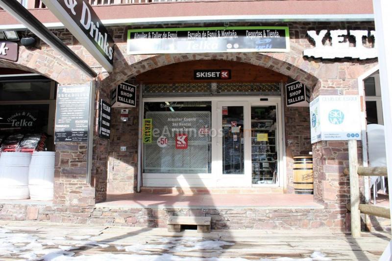 Local Comercial en venta en Calle Escalar Ag. Astun, Poblaciones norte, Jaca