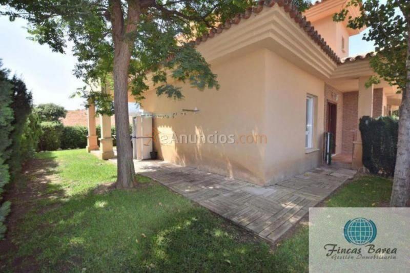 Adosado en venta en  El Higuerón, Fuengirola