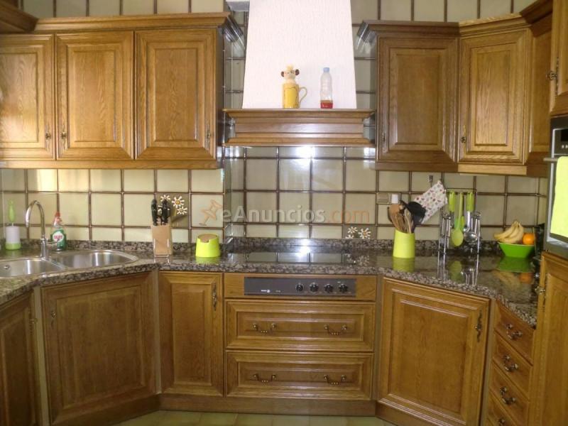 Apartamento en venta en Avenida Lamo Espinosa, Requena