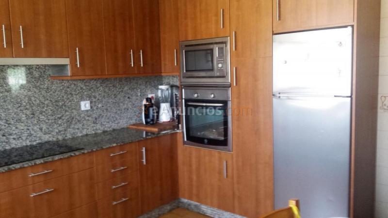 Adosado en venta en  Betanzos