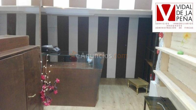 Local Comercial en alquiler en Calle del Medio, Centro - Ayuntamiento, Santander