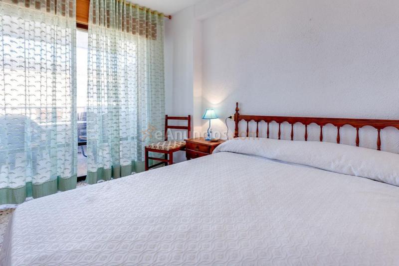 Apartamento en venta en Calle del Bogavante, Torrevieja, La Mata, Torrevieja