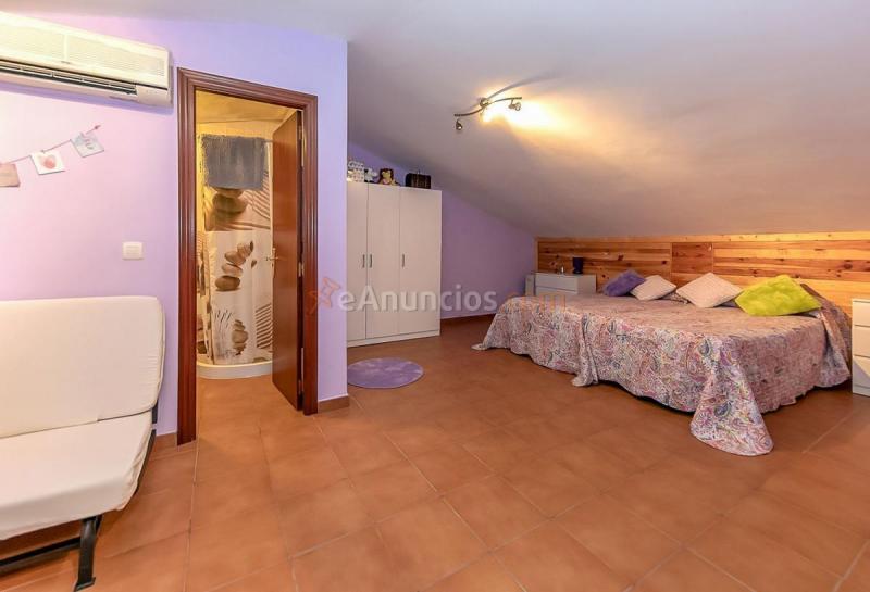 Adosado en venta en  Carrion de los Céspedes