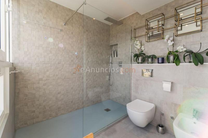 Apartamento en venta en  El Bajondillo, Torremolinos