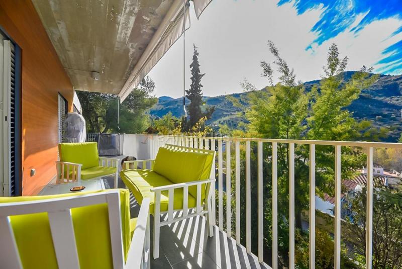 Adosado en venta en  Pinos-Genil