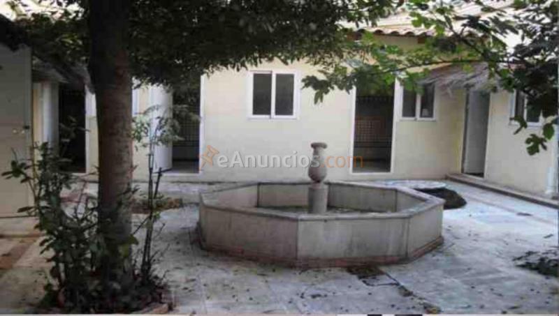 Casa en venta en  AV JUAN SEBASTIAN EL CANO, Este, Málaga