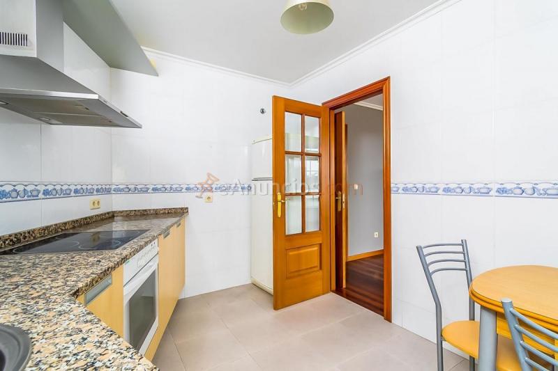 Apartamento en venta en  Cee