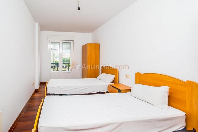 Apartamento en venta en  Cee