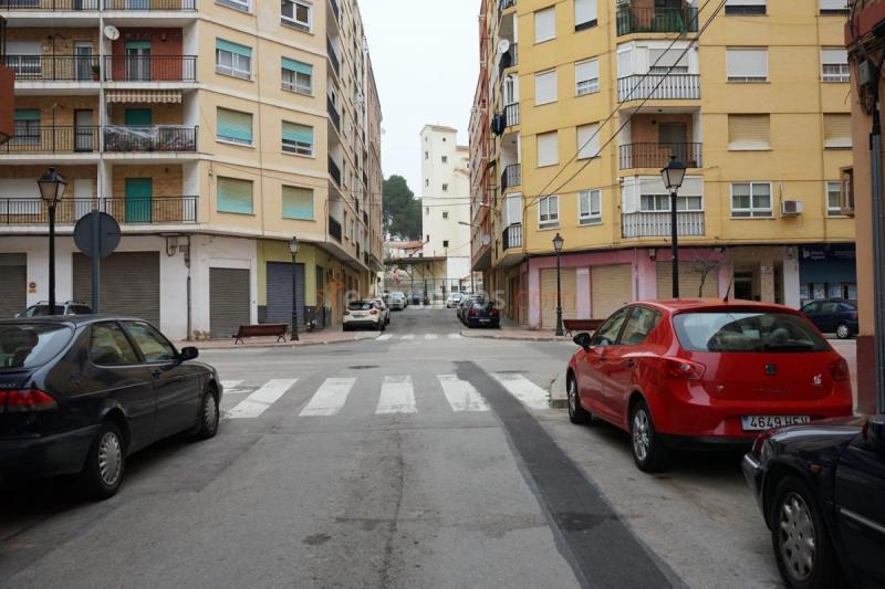 Local Comercial en alquiler en  Colón, Requena