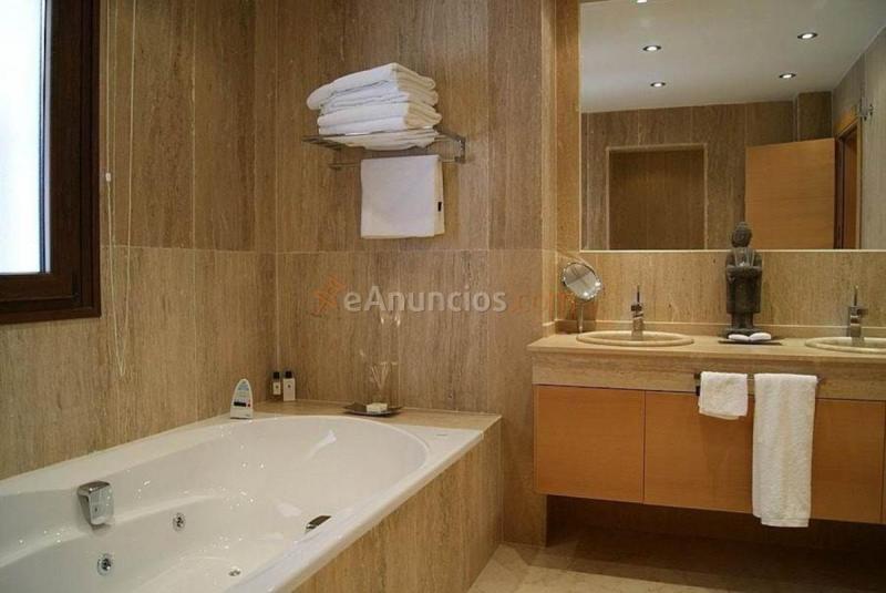 Adosado en venta en  LA PALOMA DE MANILVA, Chullera, Manilva