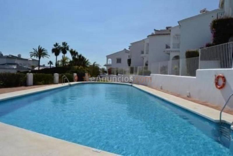 Apartamento en venta en Calle NISPERO, El Paraíso, Benahavís