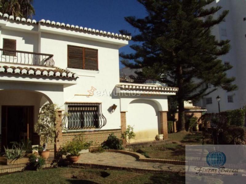 Adosado en venta en  Centro Ciudad, Fuengirola