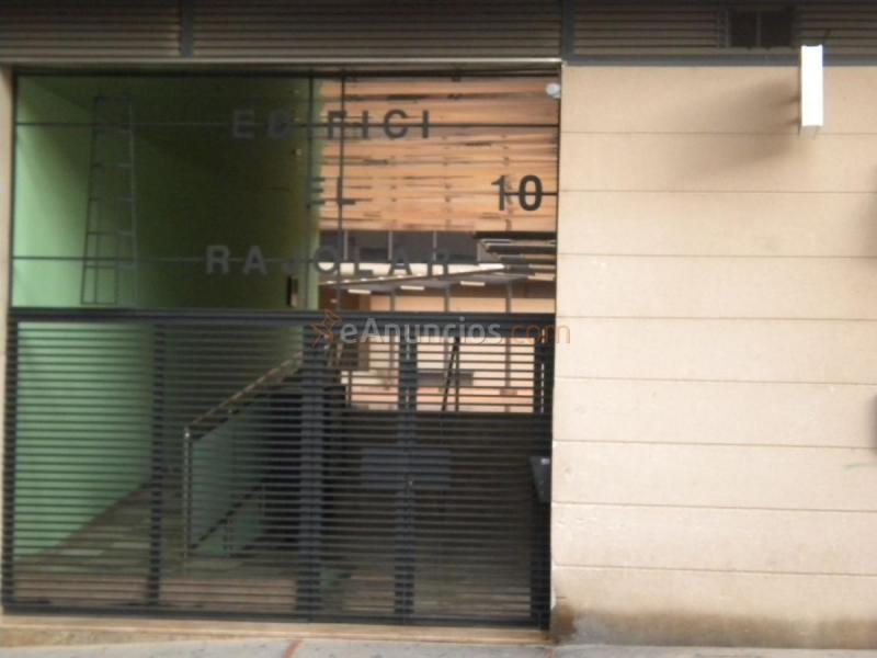 Local Comercial en alquiler en  Riba-Roja de Túria