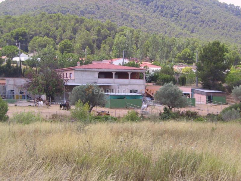 Adosado en venta en  Vilamarxant