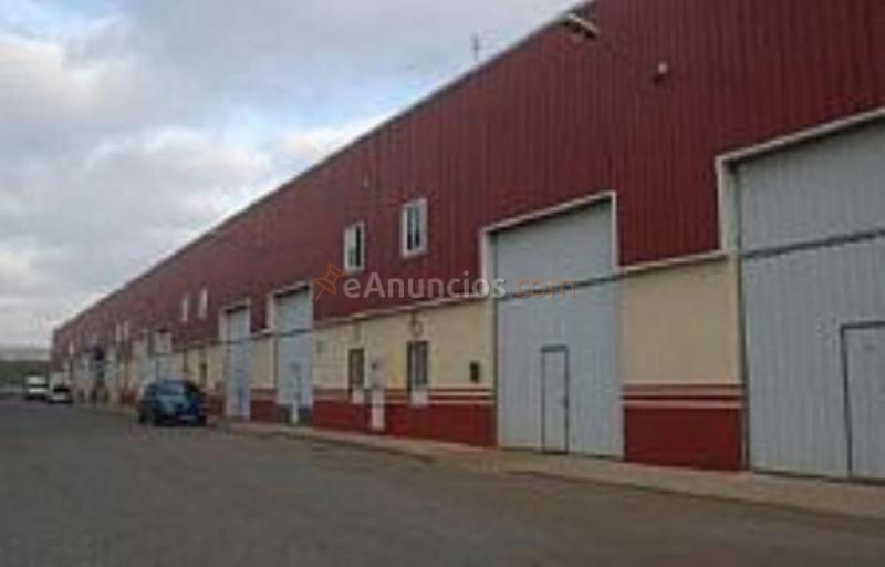 Edificio en venta en  Calle Francisco de Medina y Mendoza, Cabanillas del Campo