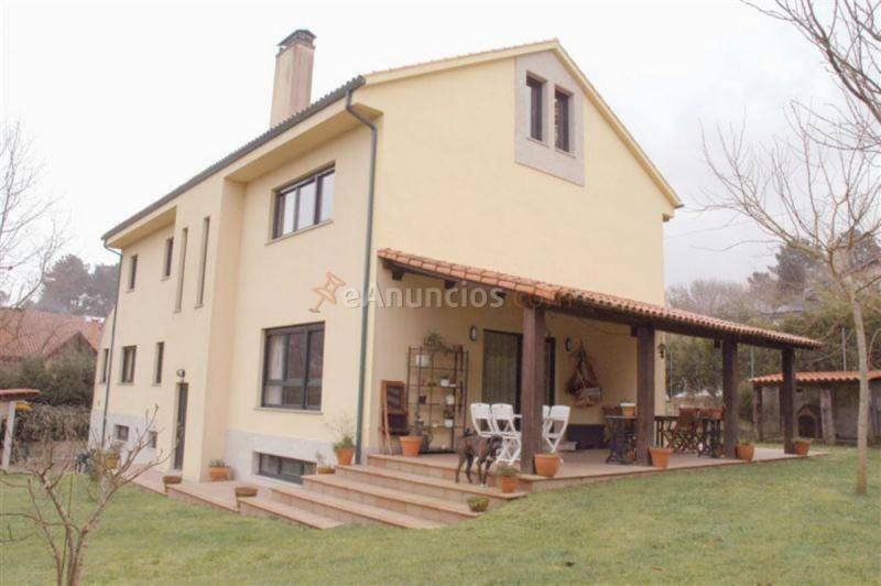 Adosado en venta en  Área de Ames, Ames