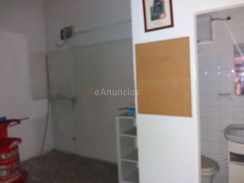 Local Comercial en alquiler en Calle Esteban Mora, Ciudad Lineal, Madrid