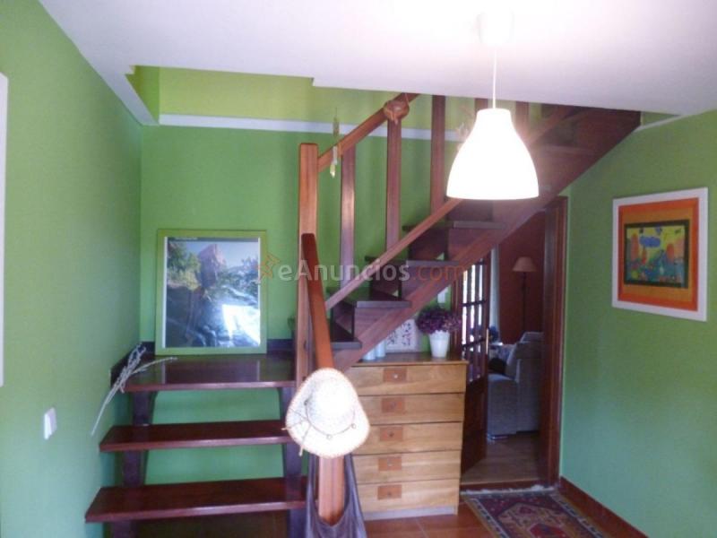 Adosado en venta en  Campus sur - Santa Marta, Santiago de Compostela