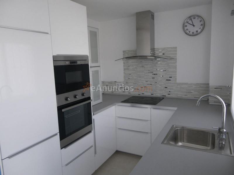 Casa en venta en  Albaida del Aljarafe