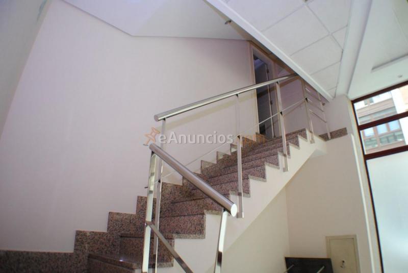 Local Comercial en alquiler en  Este, Gijón