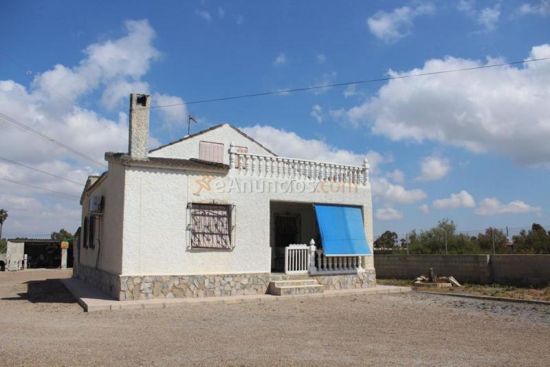 Adosado en venta en  Partida Daimes, La Hoya-Daimes-El Derramador, Elche  Elx