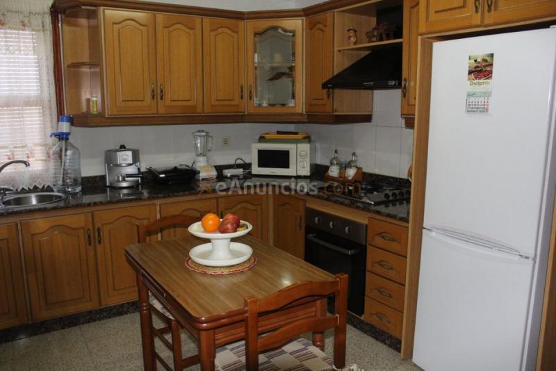 Adosado en venta en  Partida Daimes, La Hoya-Daimes-El Derramador, Elche  Elx