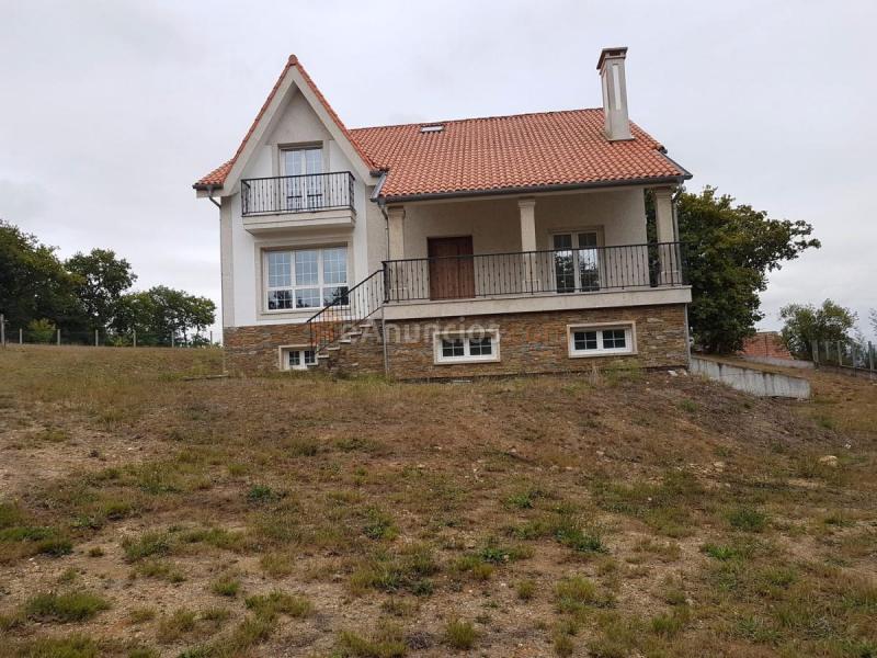 Adosado en venta en  Teo