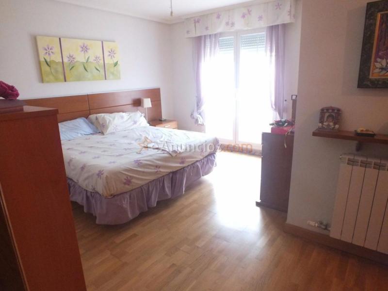 Casa en venta en Calle Azucena, Villamuriel de Cerrato